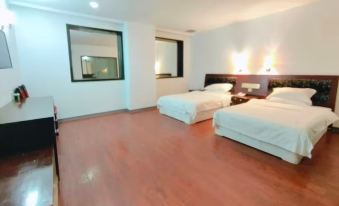 Feiyun Business Hotel