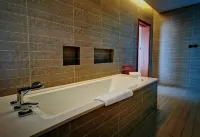 Zhi Resort • Riverside - spa