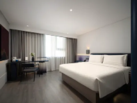 Atour Light Hotel Xi'an Bell & Drum Towers (Wulukou Metro)