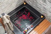 Futian Huayu Hot Spring Resort Hotel (Xinzhou Ancient City) - Hot Springs