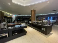 Roxy Hotel Serian - petit déjeuner