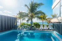 Wings by Hawks Hotel Kamadhoo Baa Atoll - sul mare