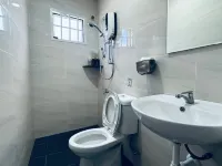 Spacious Home for Family | Wide Balcony with BBQ & Kids Pool | COMFY HILL