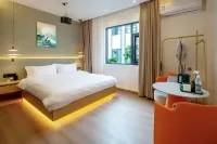 Dali Dong'an Yunqi Smart Luxury Villa - Pools