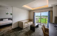 Lit Hotel Nakijin