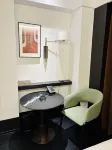 艾曼尼飯店（新密曲樑工業園區大學南路店）