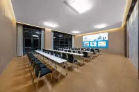 구에투 호텔 (안순 서역 다채 만상 관광 도시 브랜치)