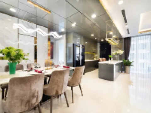 Premier Condotel Landmark 81 – Skyline View & Full Services Hotels near Landmark 81 Sky View Observatory