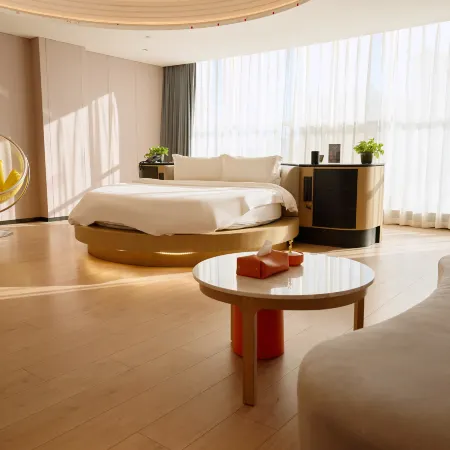 Yuxian Zixuan International Hotel
