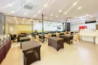 Olle Hotel Clark City powered by Cocotel Hotels in Porac