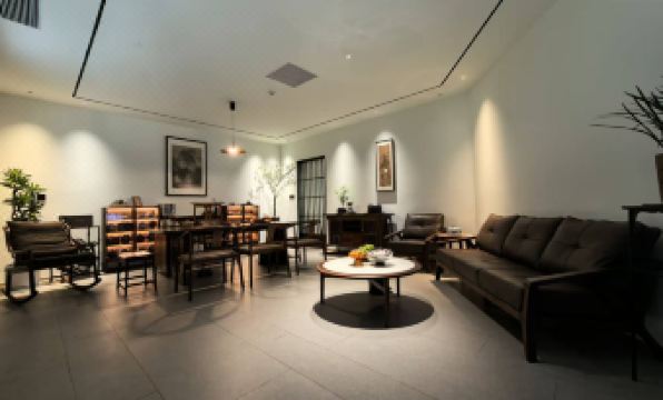 JI Hotel (TaiKoo Hui Gangding Subway Station)