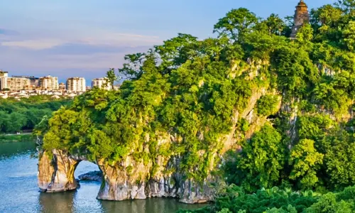 桂林璟象酒店（象鼻山景區兩江四湖店）