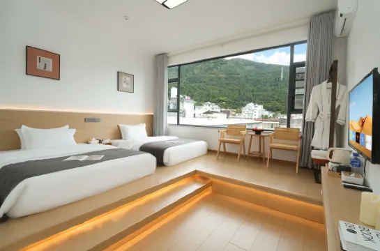 Eryuan Niujie Renjia Hot Spring Inn