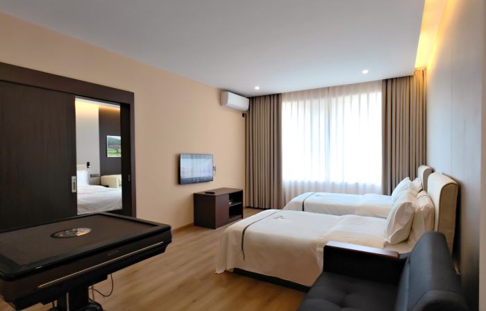 Cengong Wanxiang Hotel