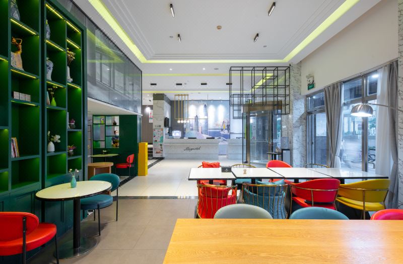 Yast Hotel (Daxin Metro Exit A, Nantou Ancient City) photo 3