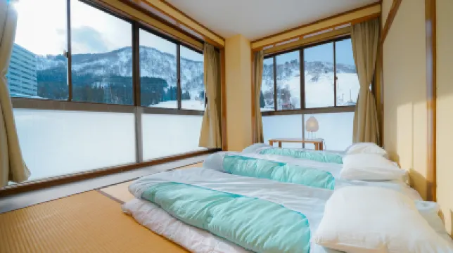 Yuzawa YUKITORA ski-in ski-out โรงแรมใน