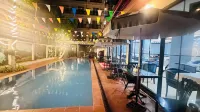 Vientiane Boutique Hotel - Rooftop Pools