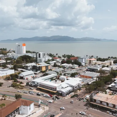Hotel Allen Hoteles cerca de The Strand Beach