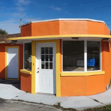 OYO Budget Inn Bartow Отели в г. Бартоу