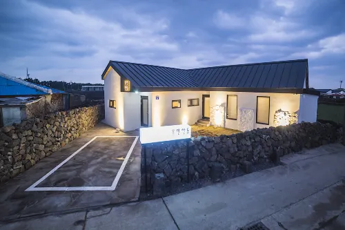 Wooyeon Handong - Bungalows