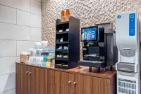 ESLEAD HOTEL  Namba East