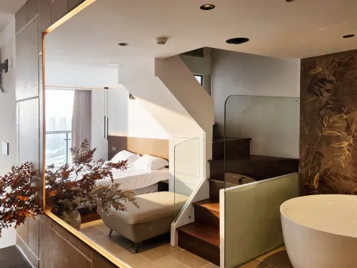 Yuncuo Loft Hotel (Wanda Plaza)