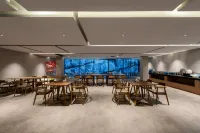 Time Stands Still Hotel