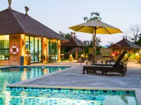 Katiliya Park Villa - Pools