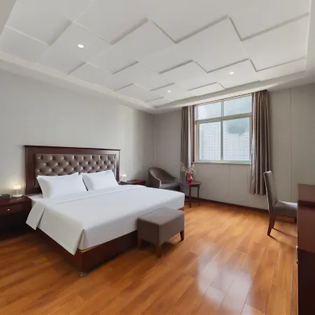 Langqiao Business Hotel