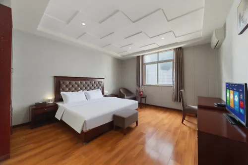 Langqiao Business Hotel