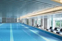 Crowne Plaza DALIAN XINGHAI by IHG - Pool