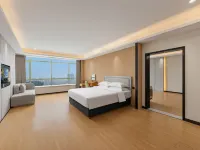 Luoding Star Hotel Hotele w: Luoding