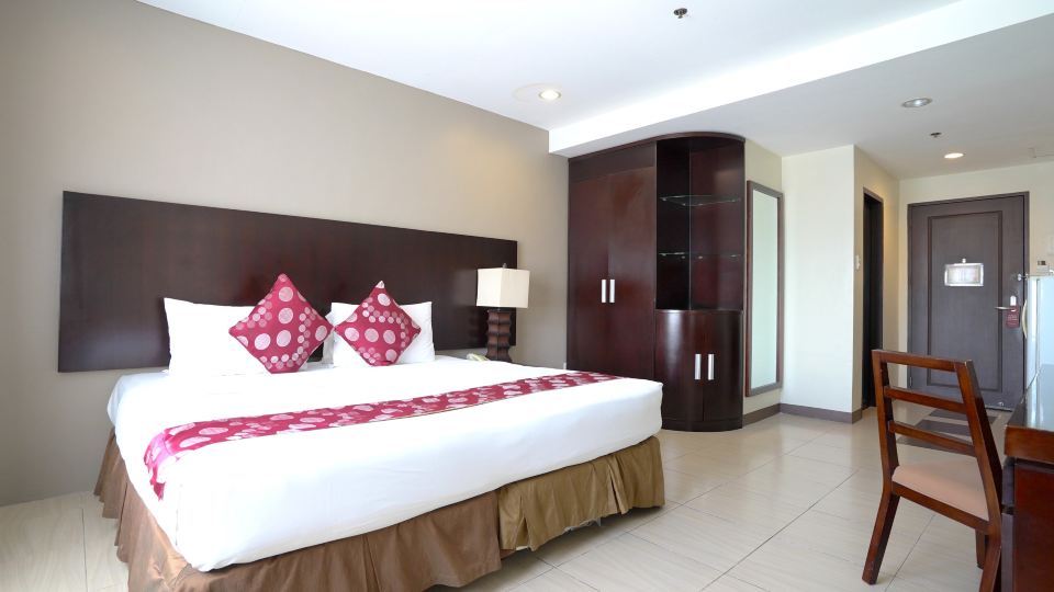 Alpa City Suites Hotel