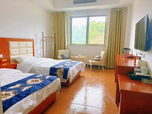 Yuexi Sikongshan Grand Hotel