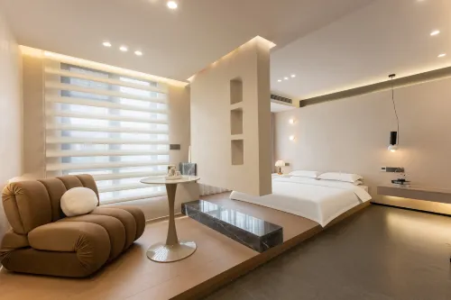 Four Seasons Art Homestay · FourSeasons (Zhujiajian Wugongzhi Pier Guanyin Faji)