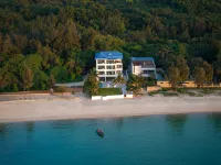 Shenzhen Guli Lanyue Seaview Garden · Villa Retreat Resort (Dapeng Fortress Jiaochangwei Beach) - Rooftop Pools