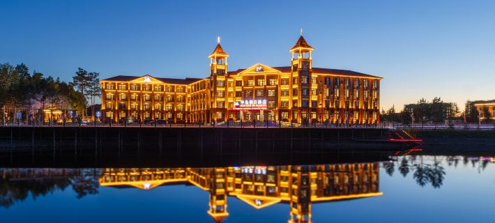 peninsula holiday inn Các khách sạn ở Mạc Hà