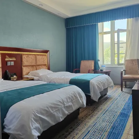 Ngawa County Zhihau Grand Hotel