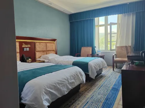 Ngawa County Zhihau Grand Hotel
