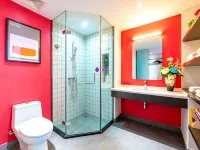 Mengjing Rainbow Hotel (Kunming Station Huancheng South Road Subway Station) Hotels near محطة كونمينغ للسكك الحديدية