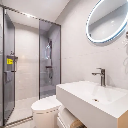 GreenTree Inn Zhejiang Hangzhou Tonglu Yaolin Road Xiahang Road Express Hotel Hotel a Tonglu