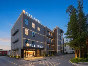 Platinum Hotel Yunji
