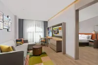 Home2 Suites by Hilton Tangshan South Lake Park - Pysäköinti
