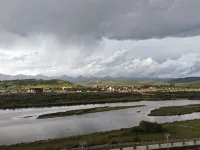 Vienna Hotel (Aba County) - Mountain view