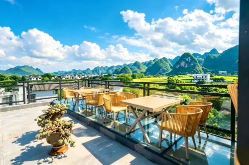 興義市藍月灣杏林庭院民宿（萬峯林景區上納灰店） - 2星級