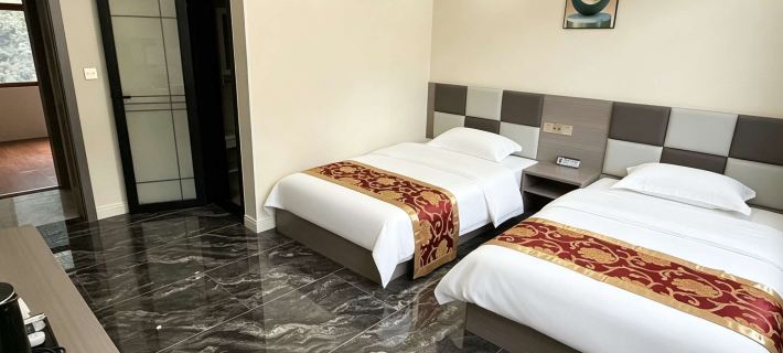 Fenglin Homestay (Chaotianhou Rafting) Hotels in Xingshan