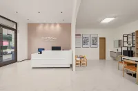 Jinshuiwan Light Luxury Hotel (Linyi Global Jinshuiwan) - 2-Star