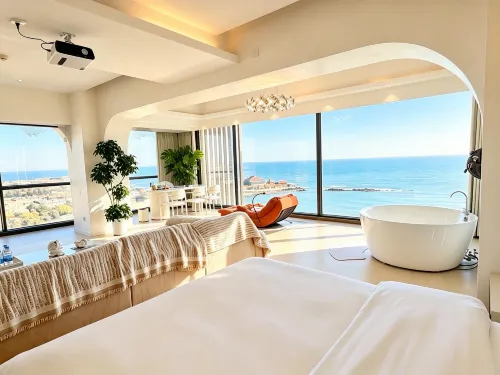 Time of Island Scenic Apartment (Gold Coast Luogjia Temple) - 2-Star