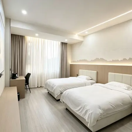 Fenghua Lizhi Hotel