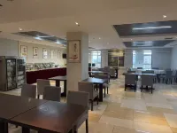 See You Business Hotel - parking